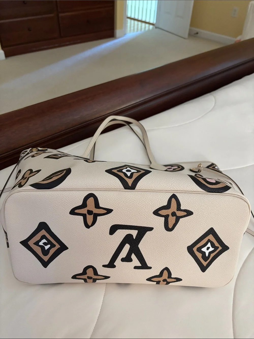 Louis Vuitton Wild at Heart Limited Edition MM Neverfull Tote Bag